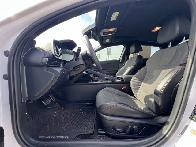 Certified 2025 Hyundai Elantra N Line image 14