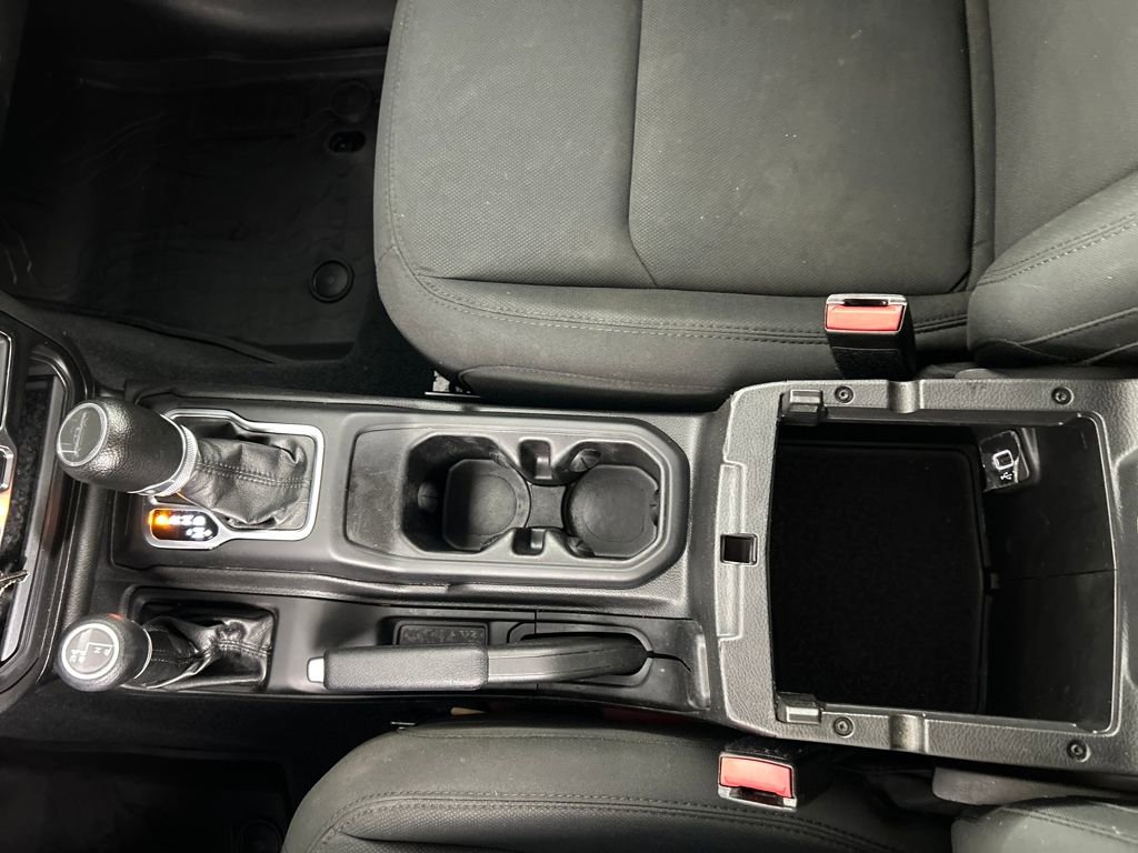 Used 2022 Jeep Gladiator Sport image 15