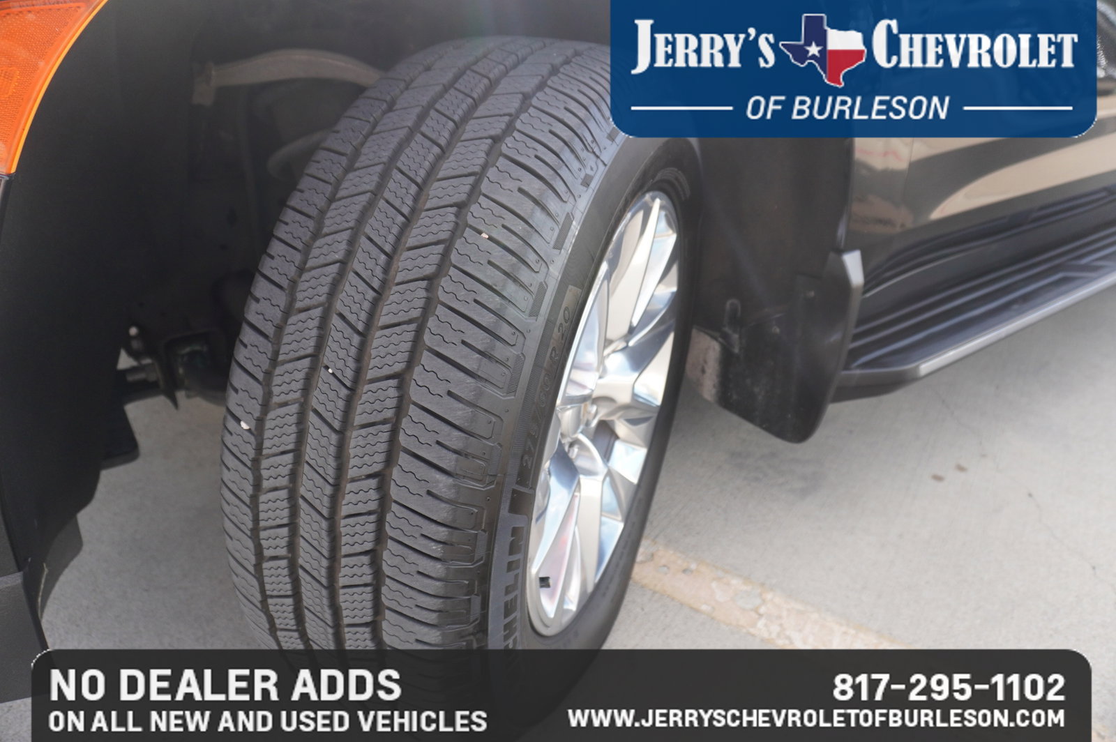 Used 2023 Chevrolet Tahoe Premier AWD/4WD image 15