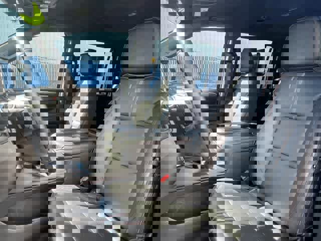 Used 2024 Chevrolet Suburban RST image 12