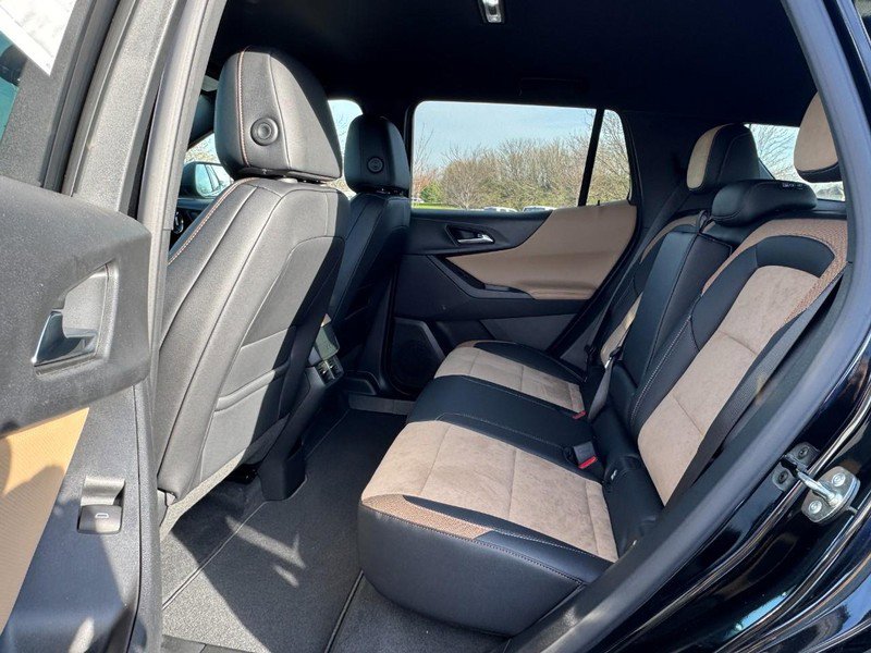 New 2026 Chevrolet Equinox ACTIV image 6