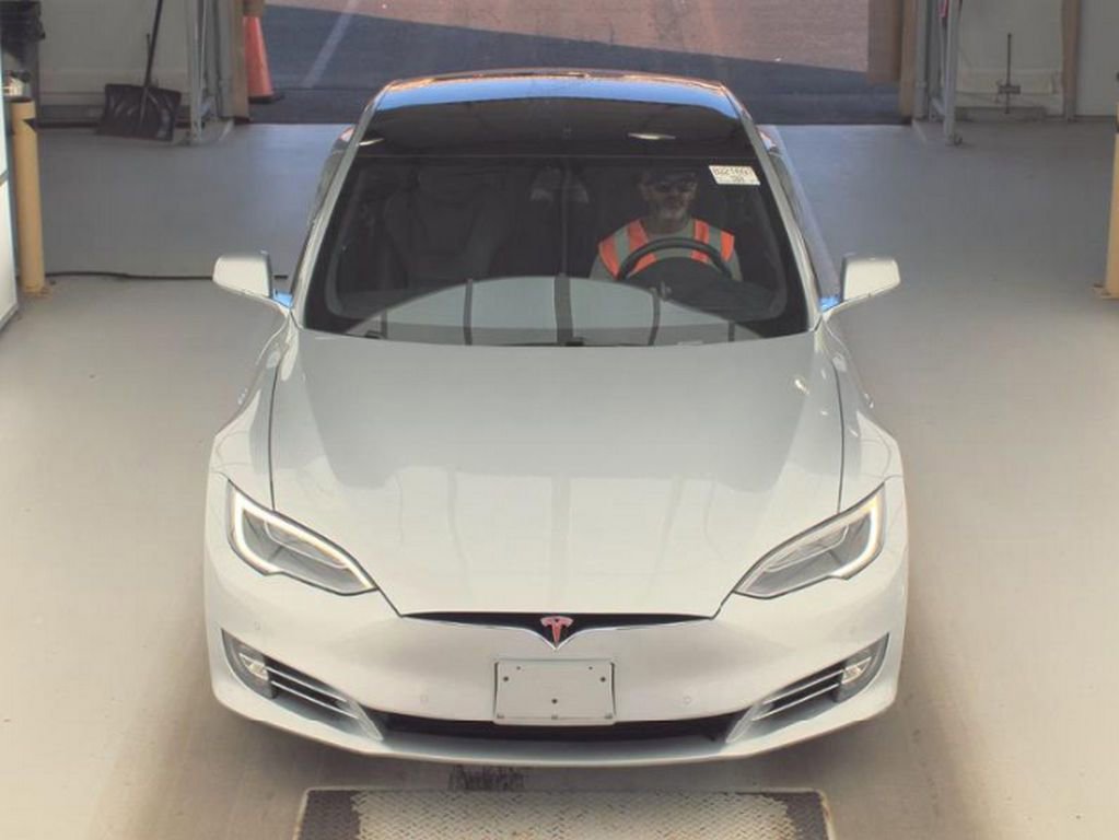 Used 2017 Tesla Model S 75D AWD/4WD image 2