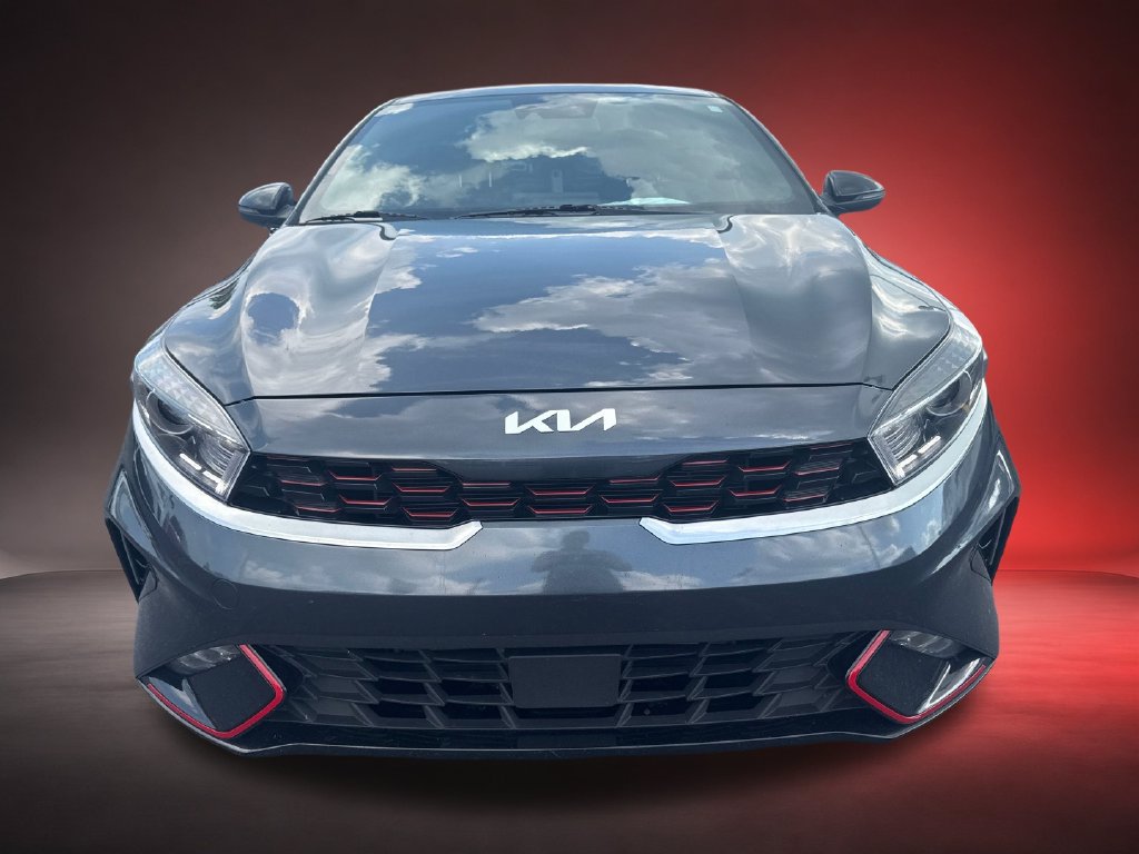 Used 2023 Kia Forte GT-Line w/ GT-Line Premium Package FWD image 2