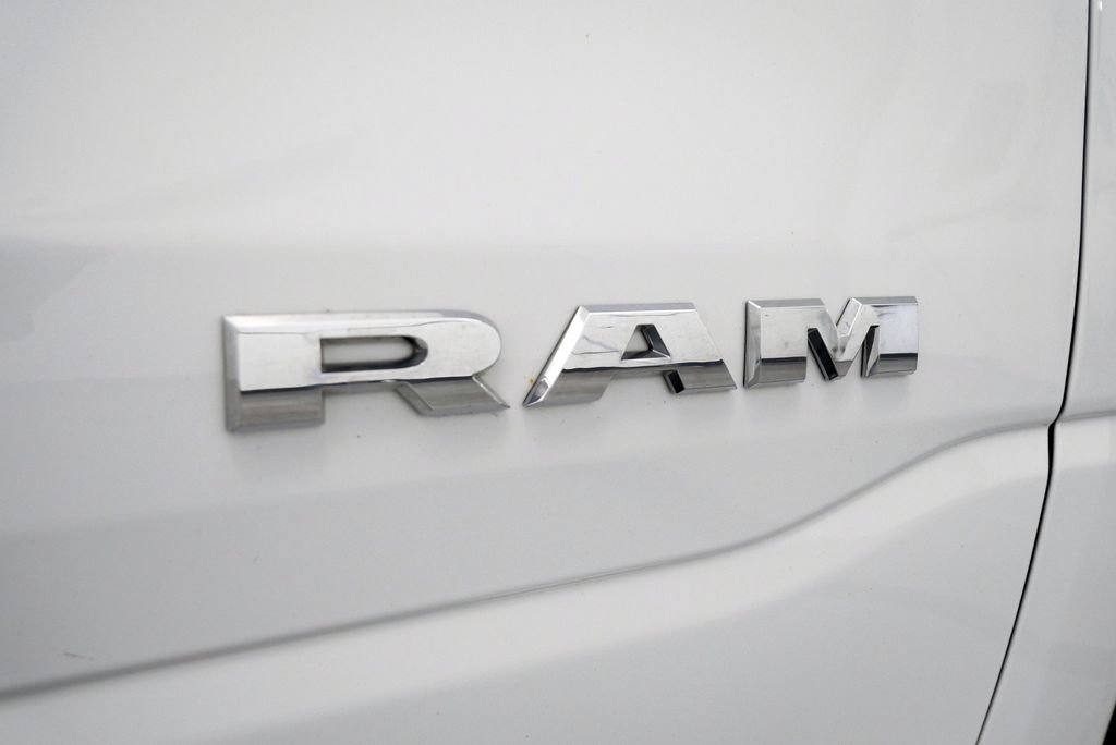 Used 2022 RAM 1500 Big Horn AWD/4WD image 9