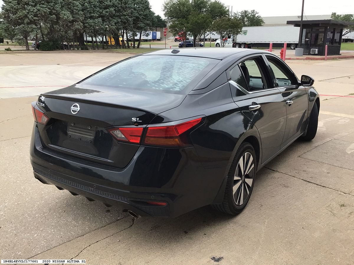 Used 2020 Nissan Altima 2.5 SL FWD image 5