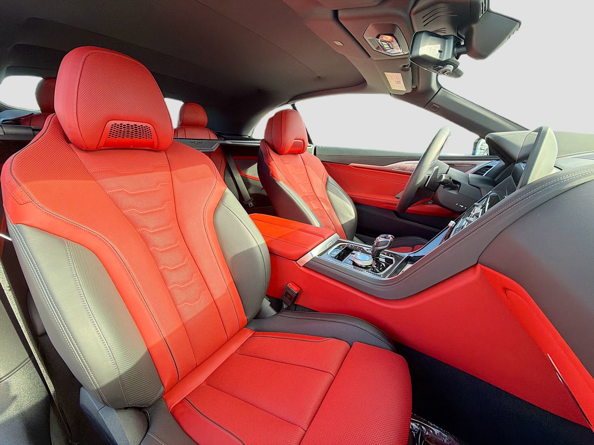 Used 2025 BMW M850i xDrive Convertible image 17