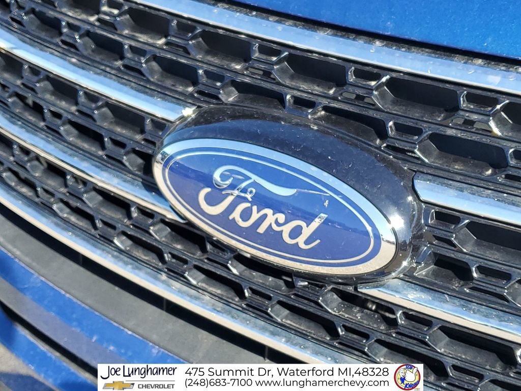 Used 2020 Ford Explorer XLT w/ Equipment Group 202A AWD/4WD image 31
