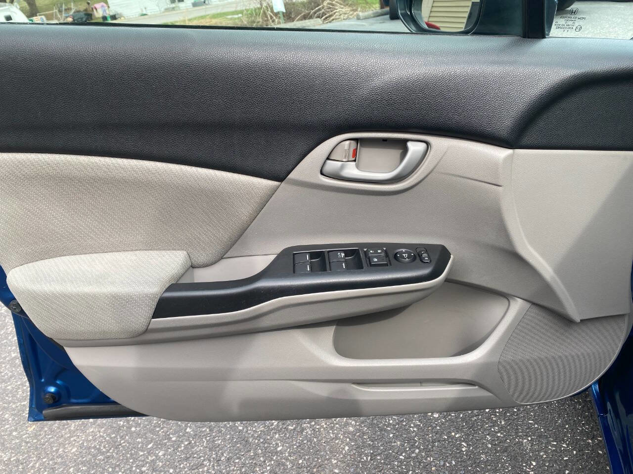 Used 2013 Honda Civic LX image 11