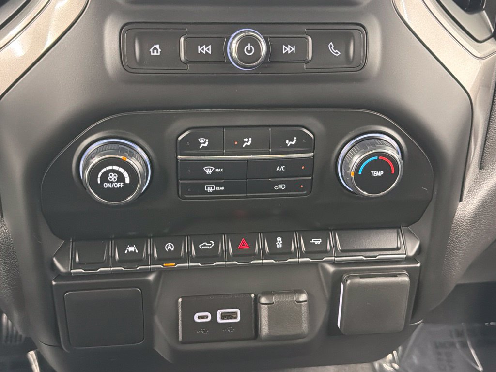 Used 2025 Chevrolet Silverado 1500 Custom RWD image 34
