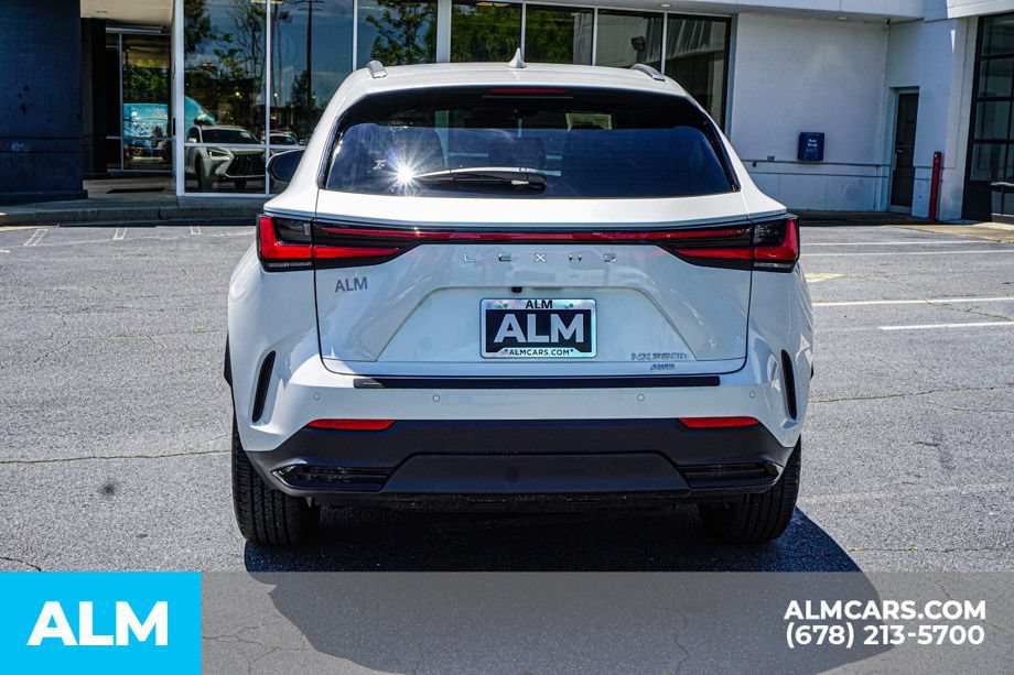 Used 2024 Lexus NX 350h AWD image 11