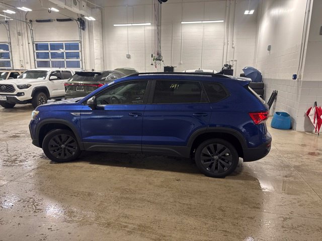Used 2023 Volkswagen Taos S FWD image 5