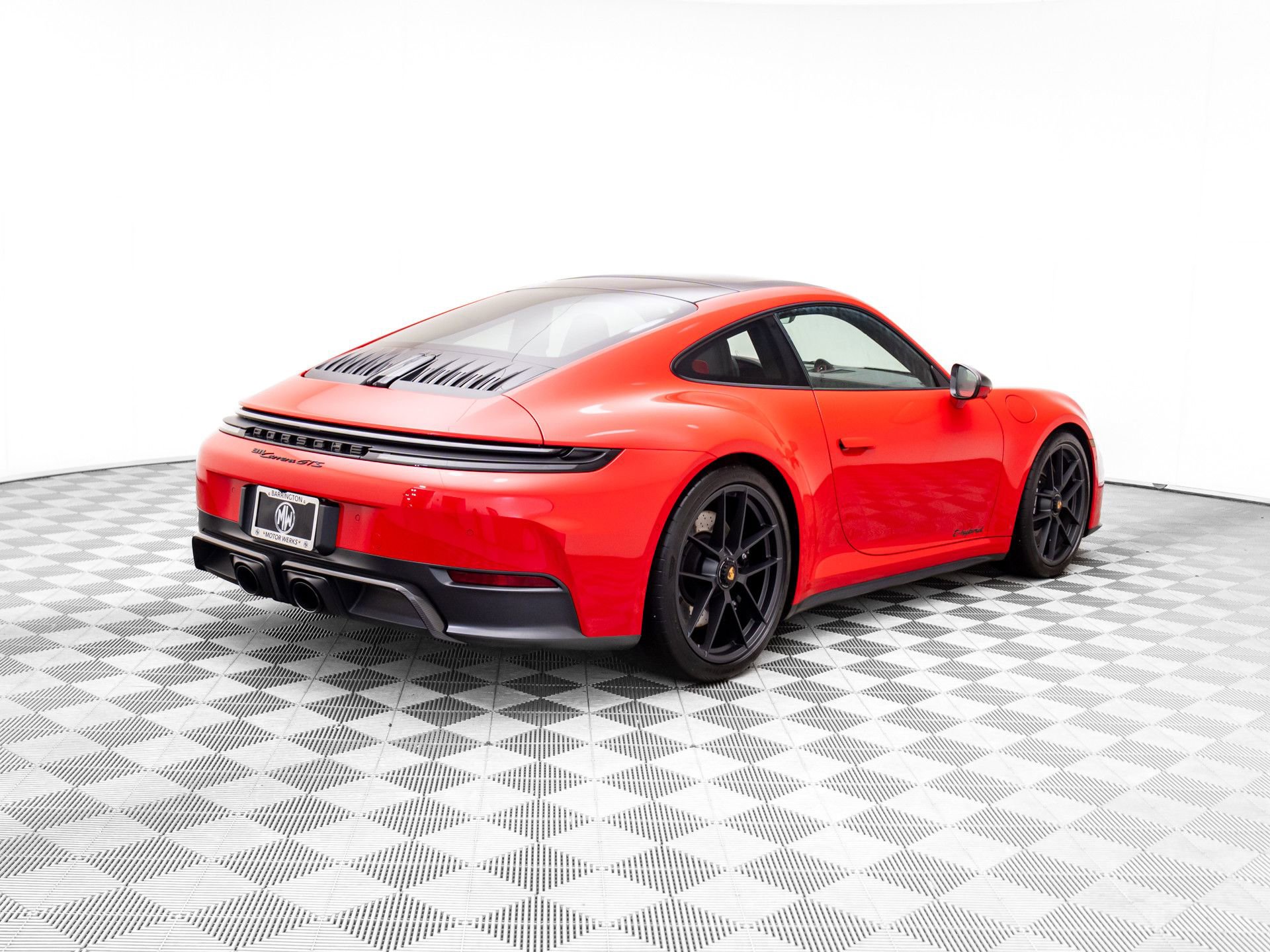 Certified 2025 Porsche 911 Carrera GTS image 7