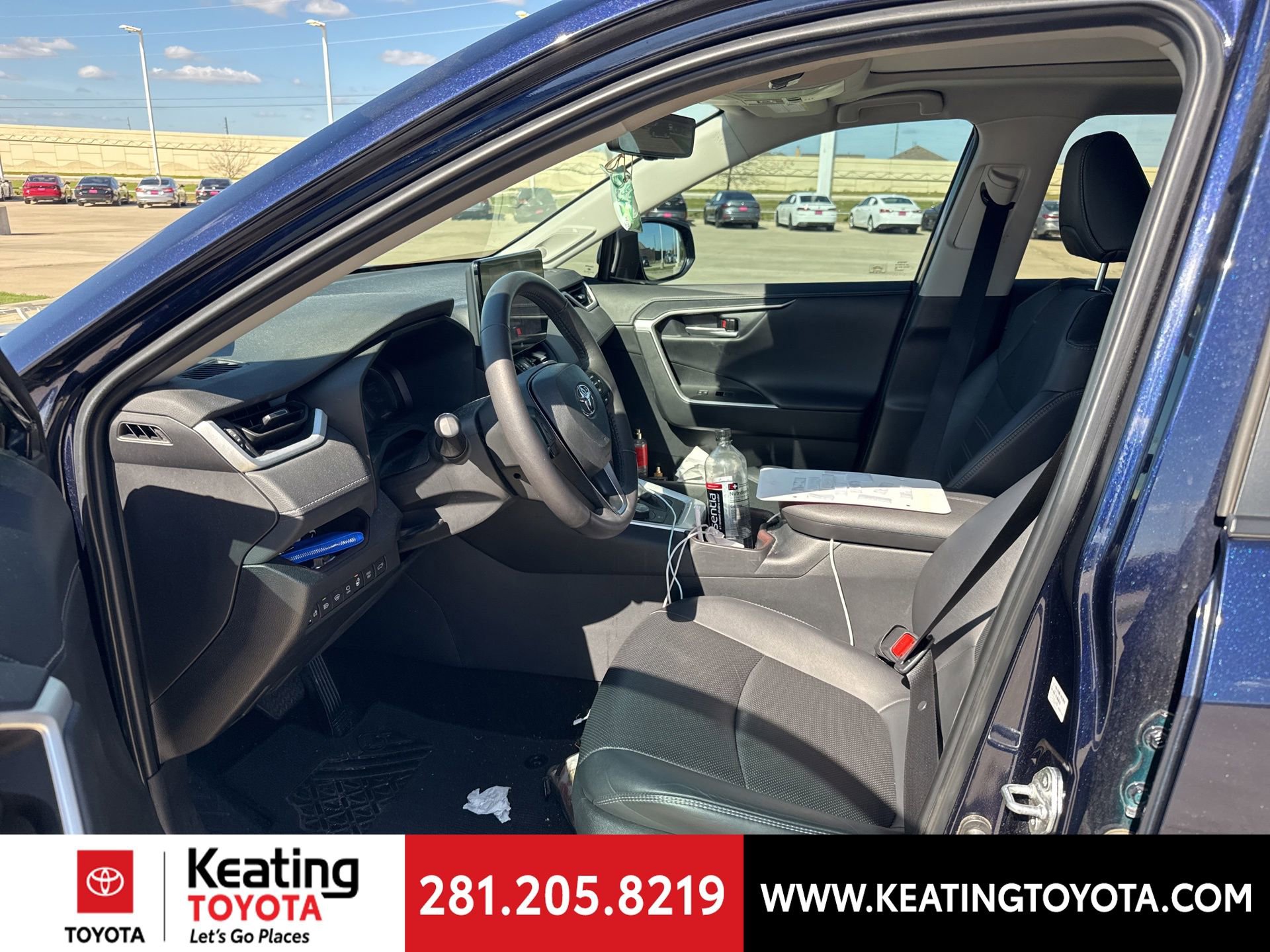 Used 2024 Toyota RAV4 Limited w/ Advanced Technology Package image 16