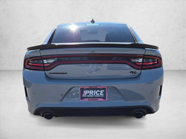 Used 2022 Dodge Charger R/T w/ Plus Group RWD image 7
