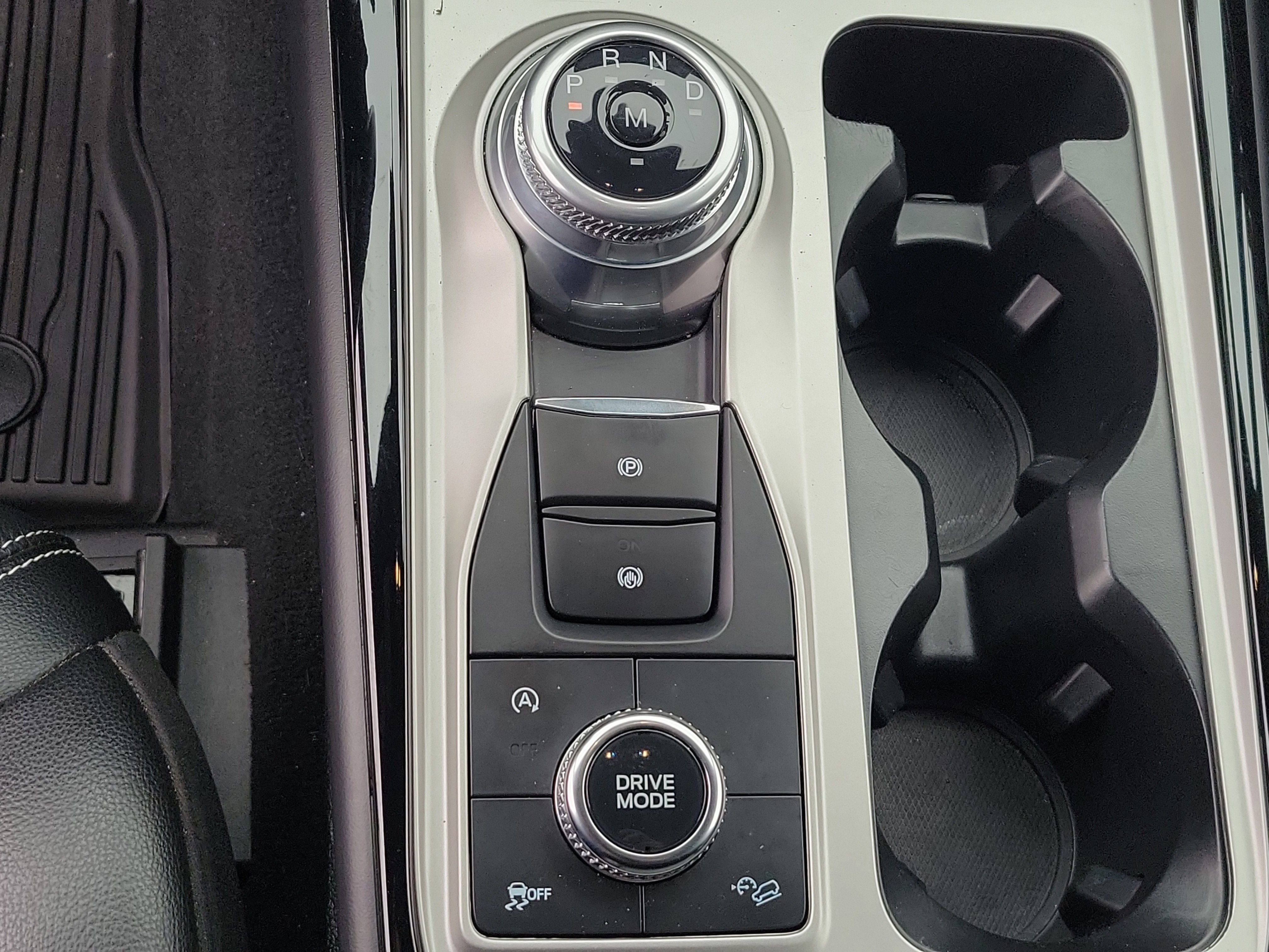 Used 2022 Ford Explorer ST image 25