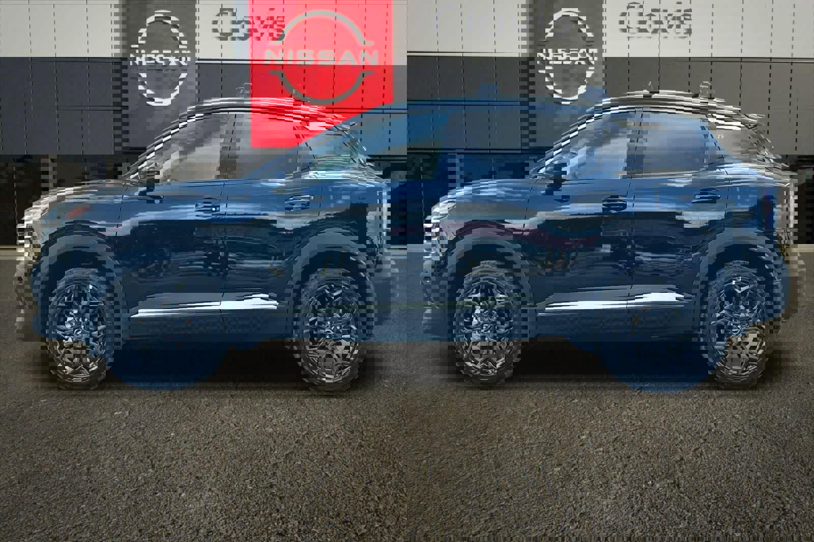 New 2026 Nissan Kicks SR w/ Illumination Package image 6