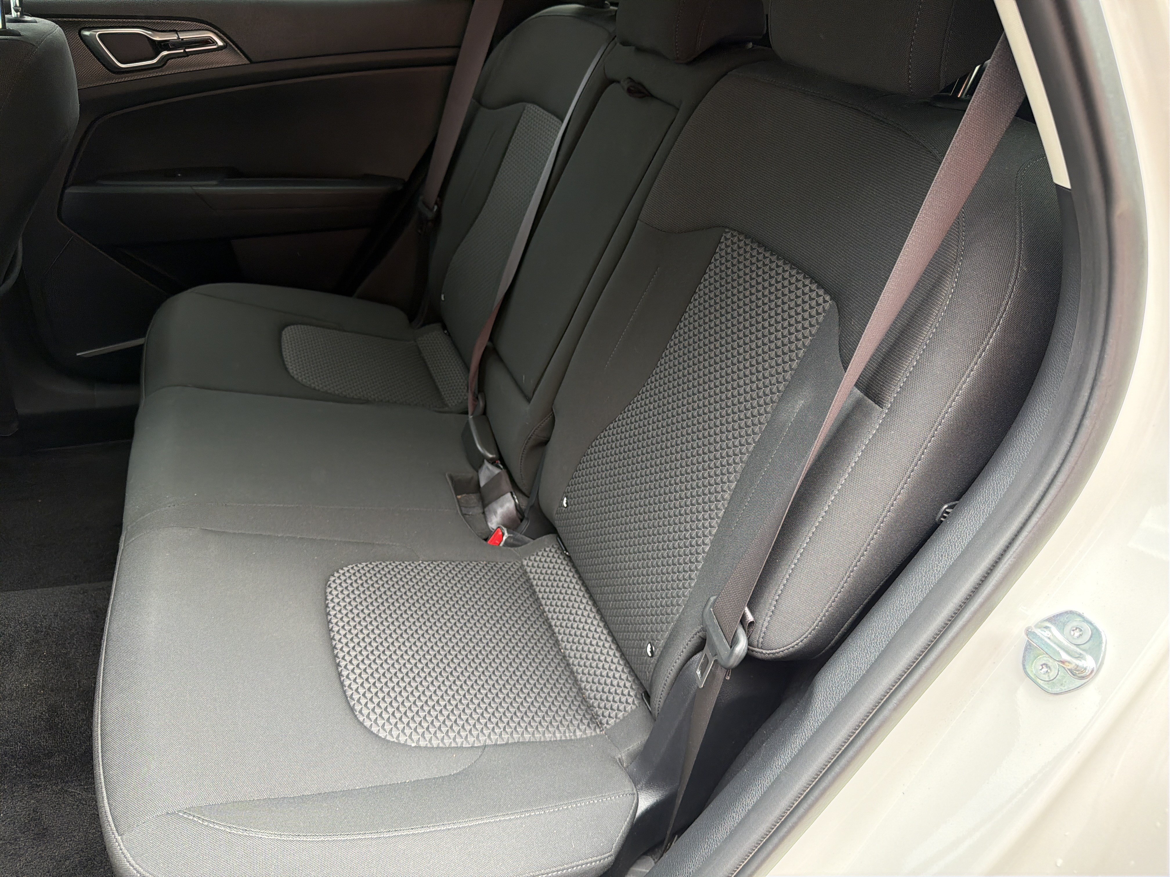 Certified 2023 Kia Sportage LX FWD image 16