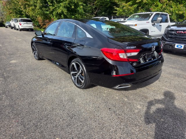 Used 2019 Honda Accord Sport image 2