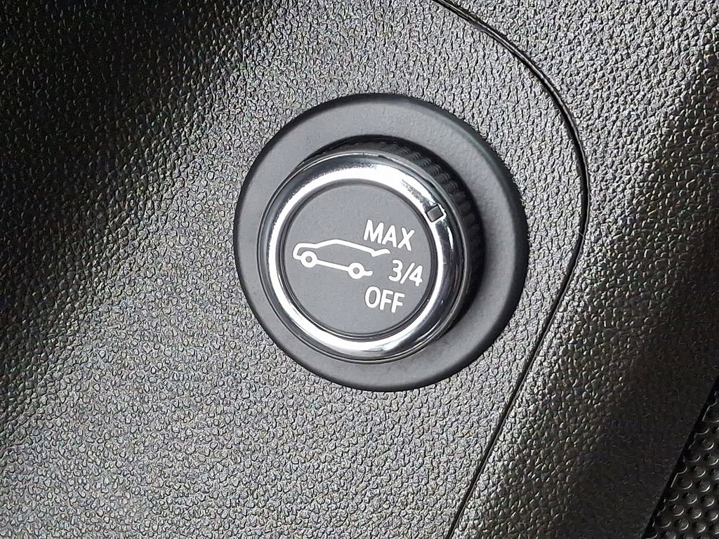 Used 2023 GMC Acadia SLE w/ Driver Convenience Package image 27