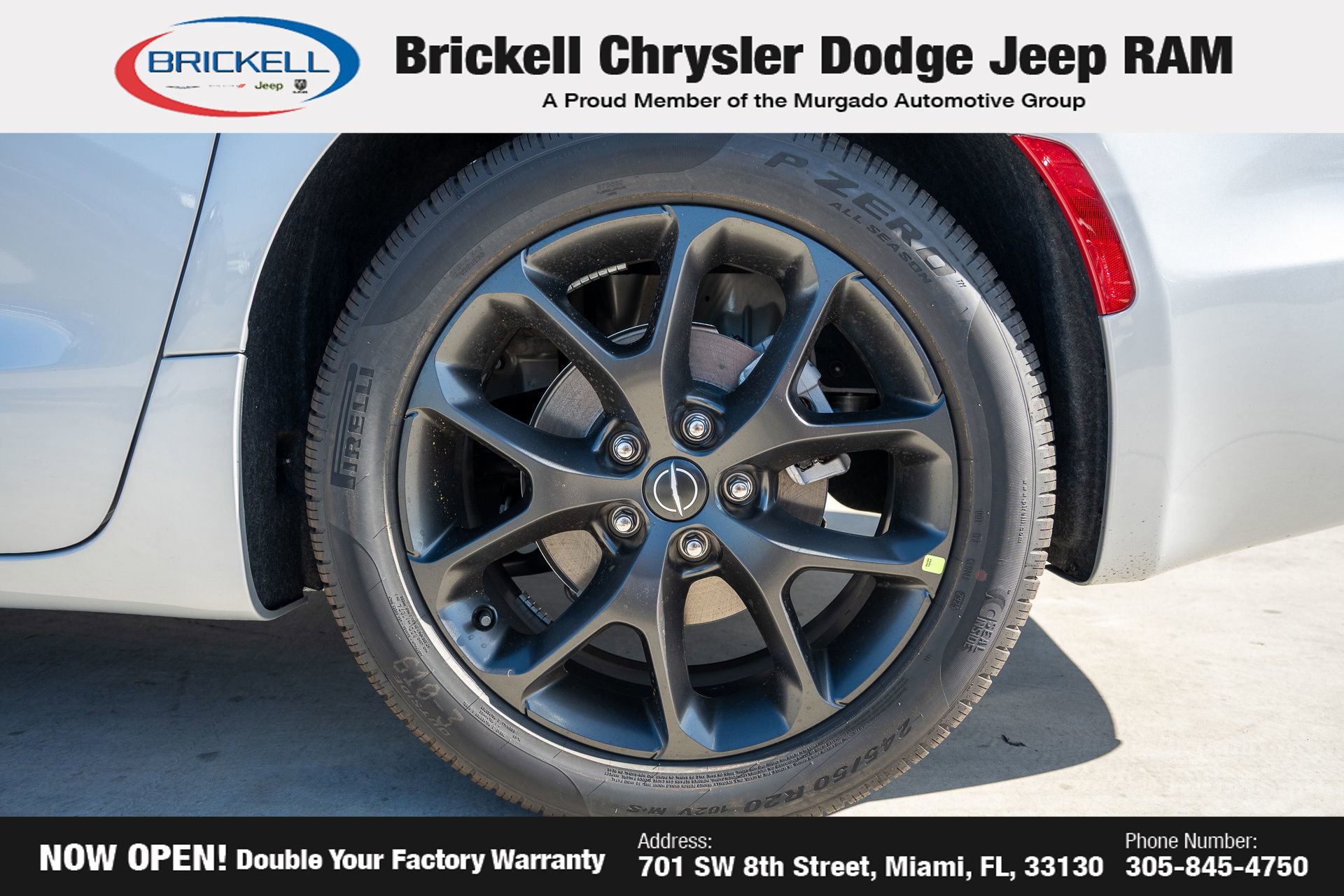 New 2026 Chrysler Pacifica Select image 33