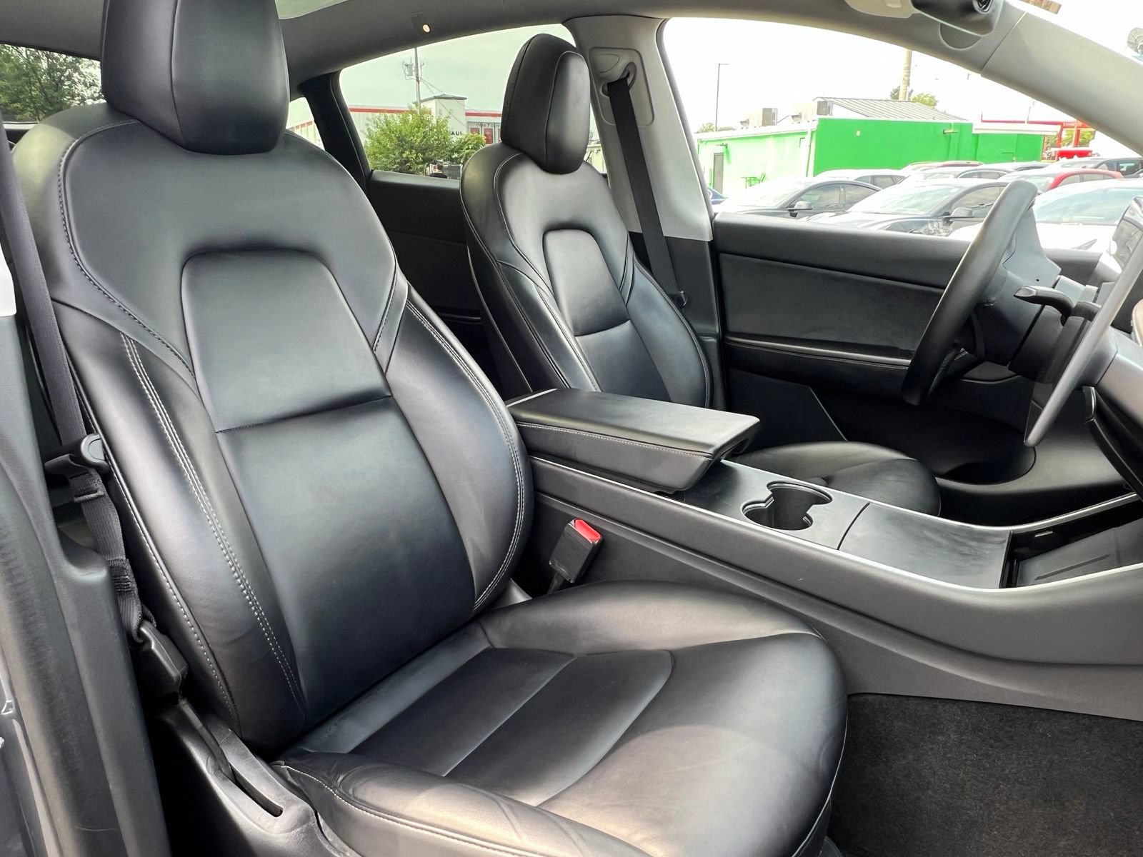 Used 2021 Tesla Model Y Long Range AWD/4WD image 7