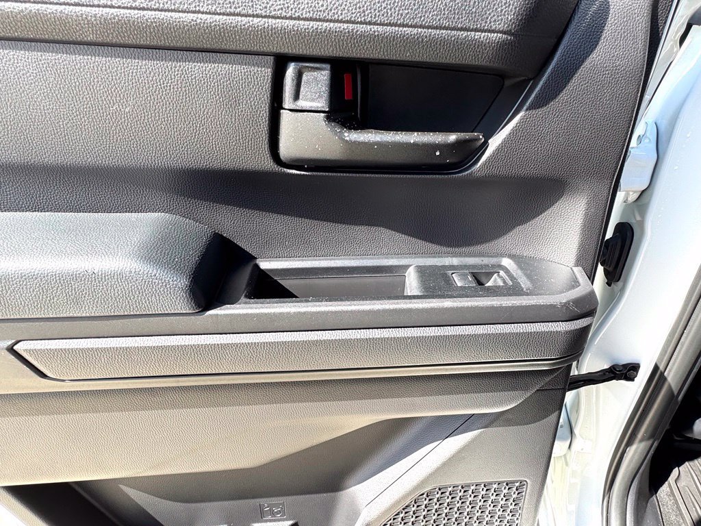 Used 2026 Toyota Tacoma SR w/ SR Upgrade Package RWD image 17