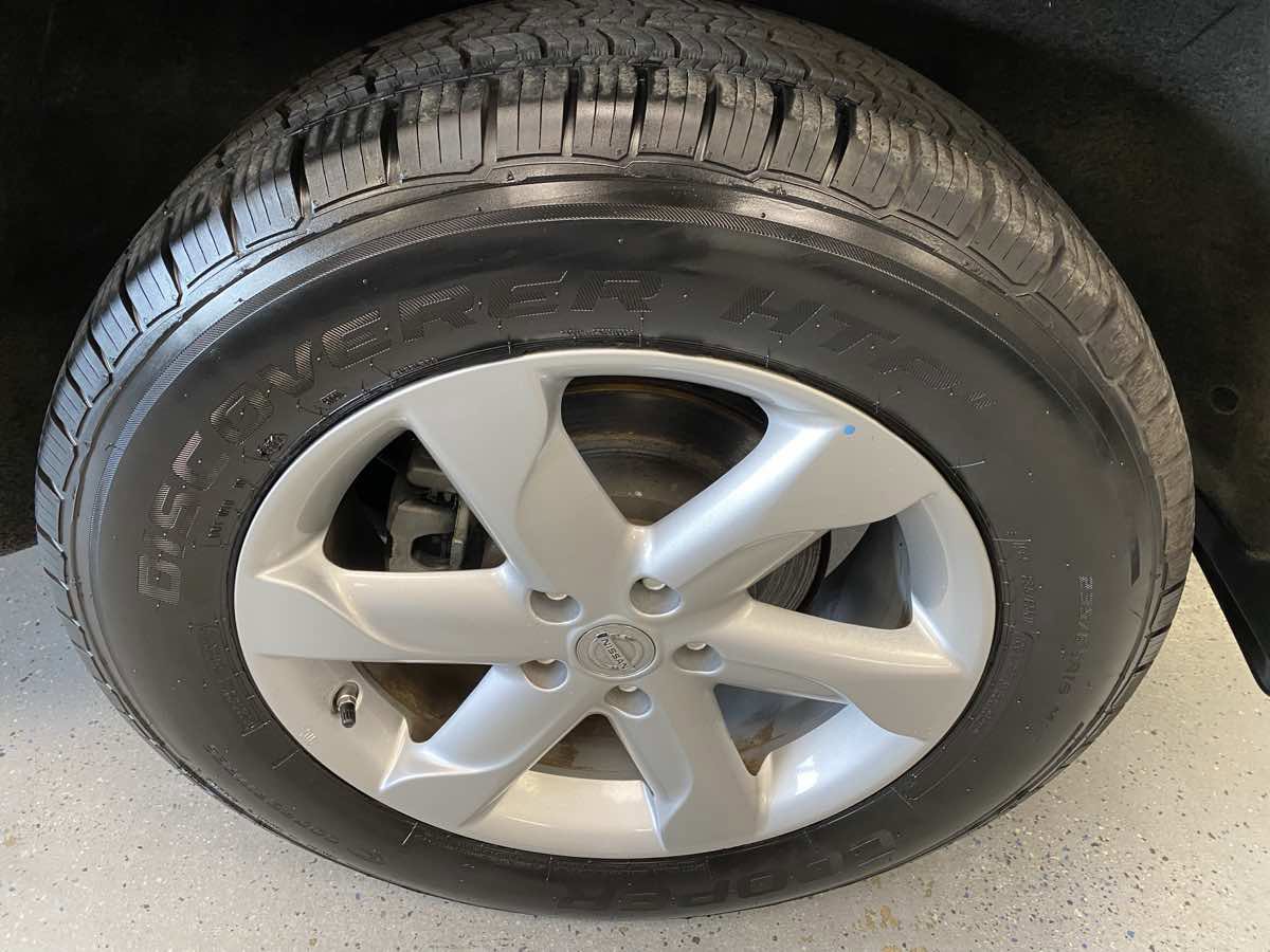 Used 2010 Nissan Murano S image 24