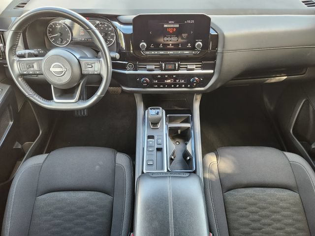 Used 2024 Nissan Pathfinder SV FWD image 24