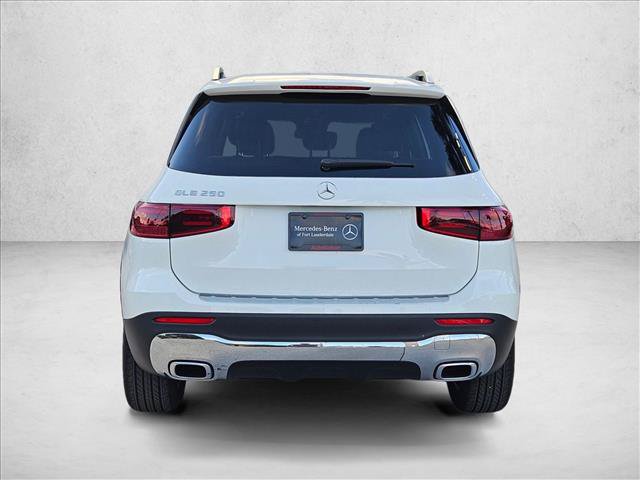 Used 2026 Mercedes-Benz GLB 250 image 8
