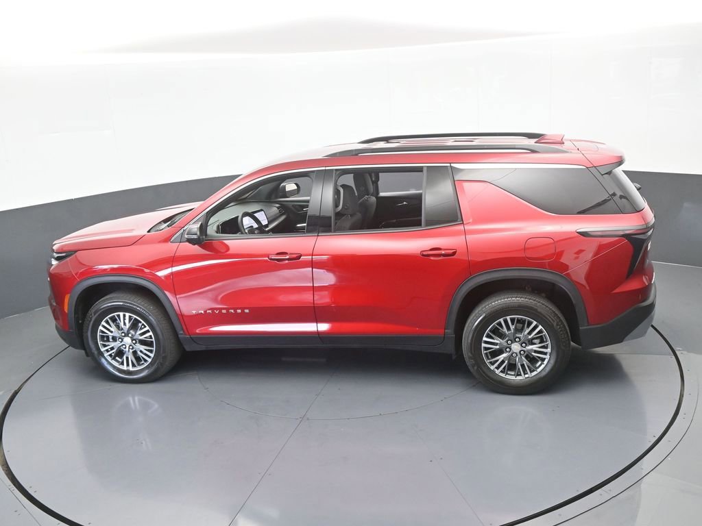 Used 2024 Chevrolet Traverse LT FWD image 51