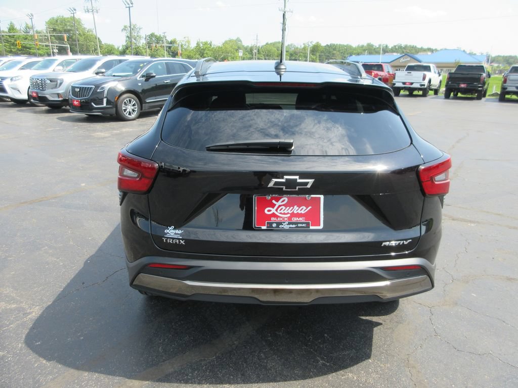 Used 2025 Chevrolet Trax ACTIV w/ Driver Confidence Package FWD image 7
