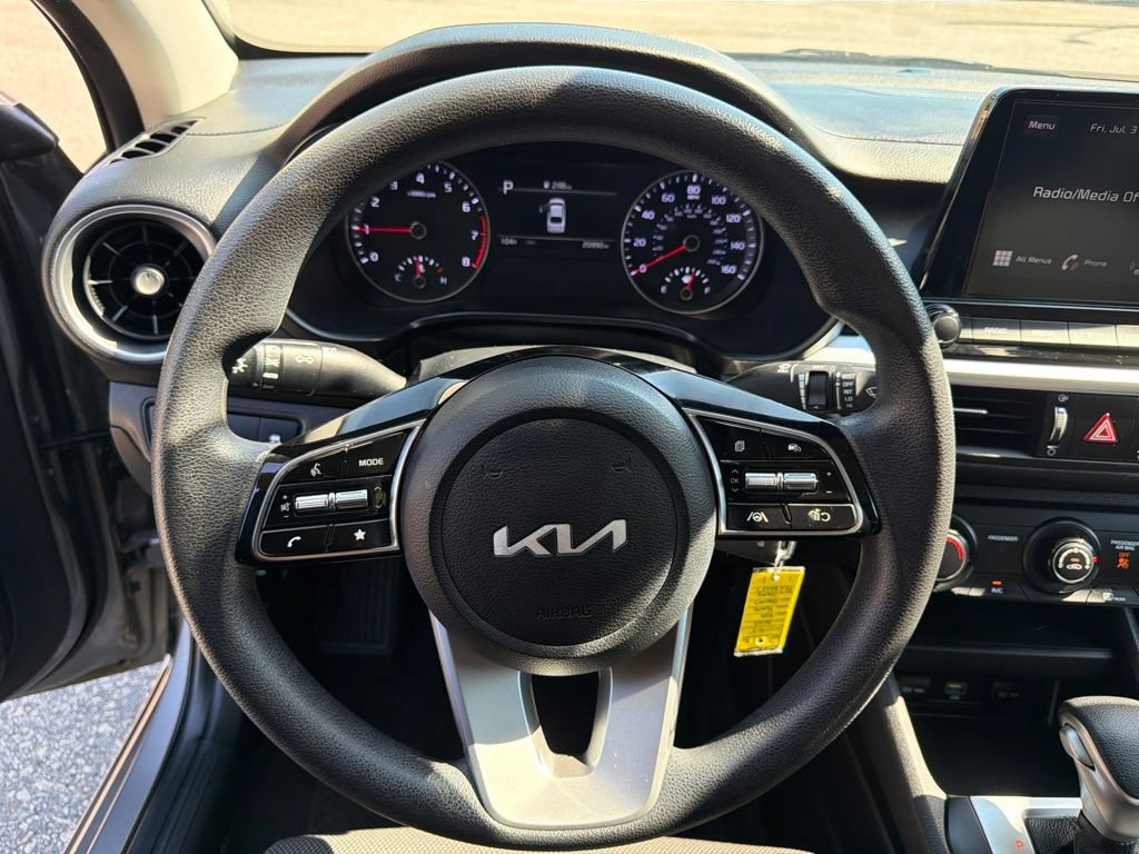 Certified 2023 Kia Forte LXS FWD image 16