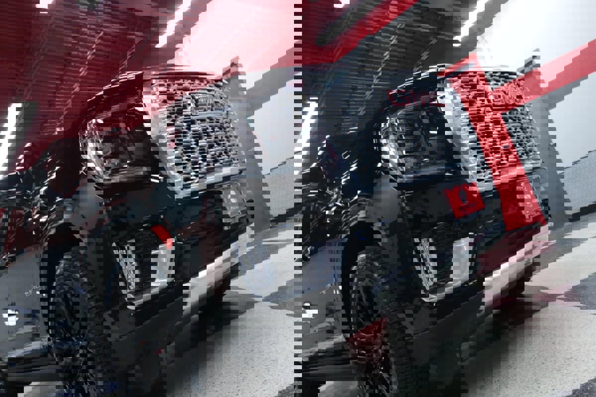 Used 2022 GMC Yukon XL Denali image 38