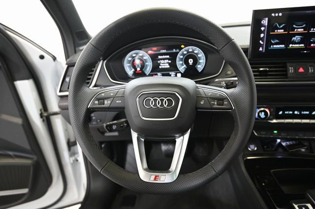 New 2025 Audi Q5 e Premium Plus image 4