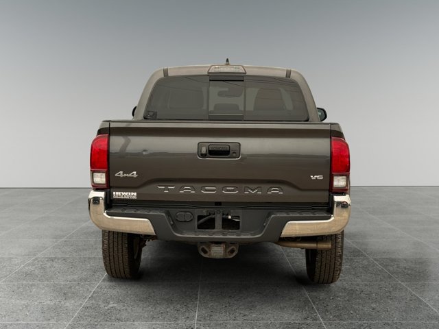 Certified 2019 Toyota Tacoma SR5 AWD/4WD image 4