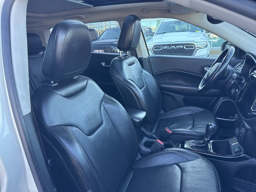 Used 2021 Jeep Compass Limited w/ Sun and Sound Group image 19