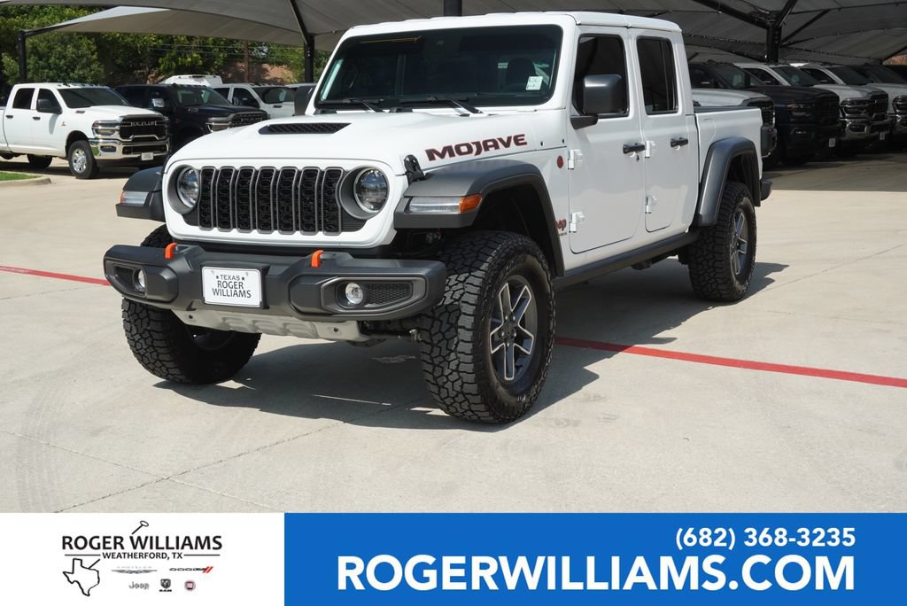 Used 2025 Jeep Gladiator Mojave w/ Convenience Group AWD/4WD image 1