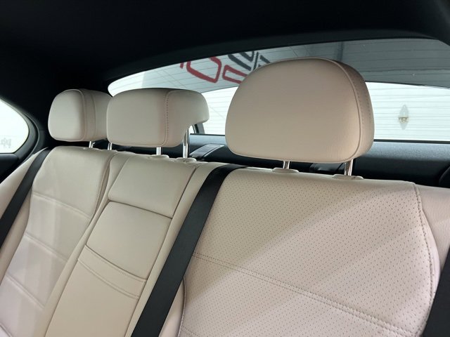 Used 2025 Mercedes-Benz C 300 4MATIC Sedan image 46