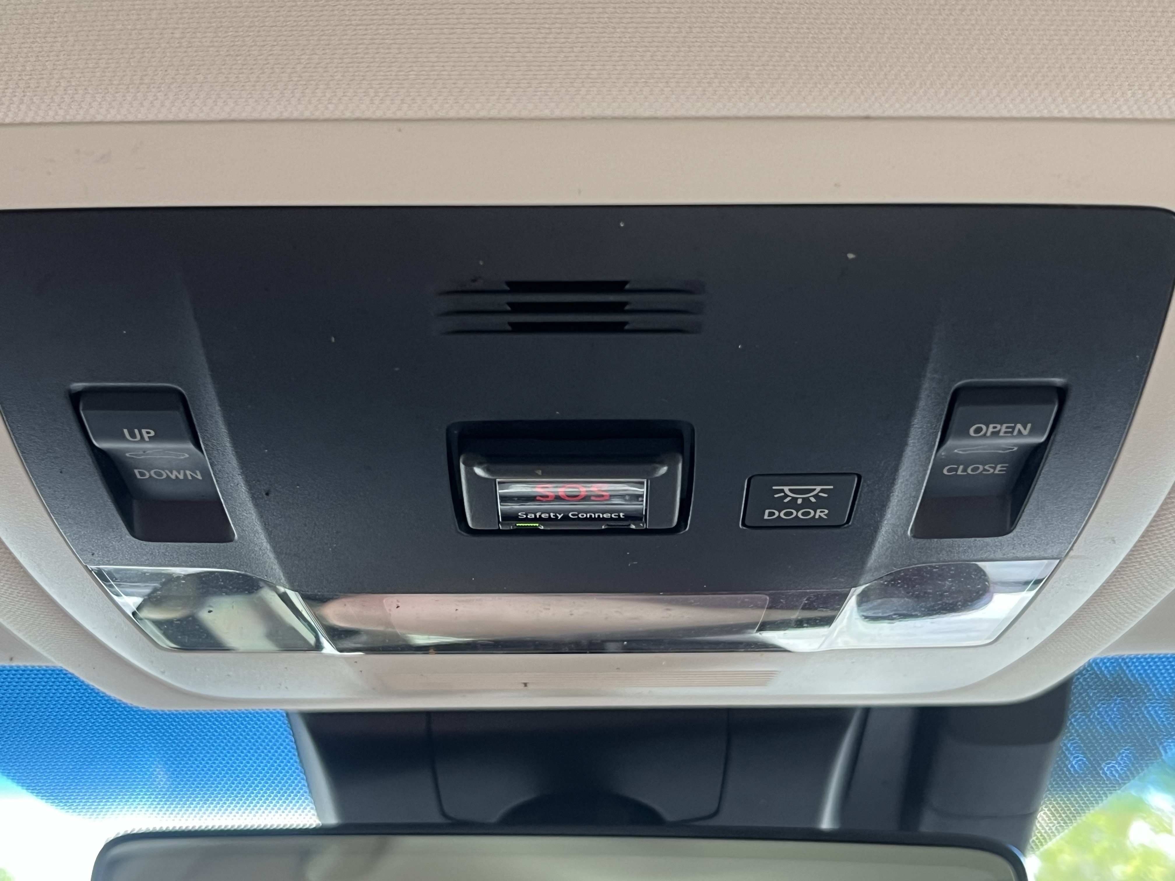 Used 2019 Lexus ES 300h Ultra Luxury w/ Accessory Package 2 FWD image 23