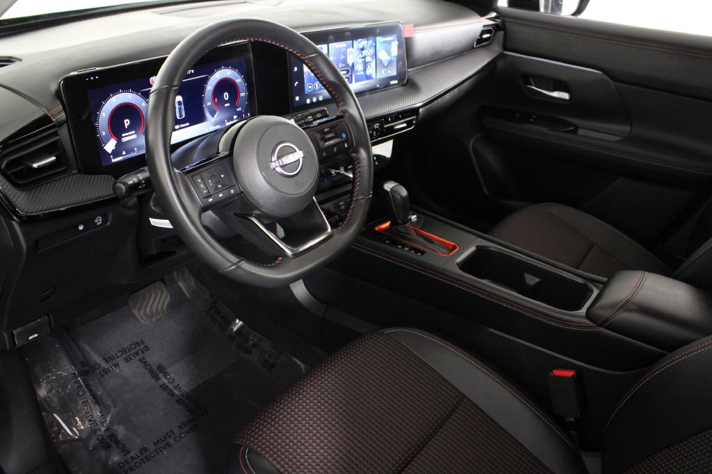 Certified 2026 Nissan Kicks SR FWD image 19