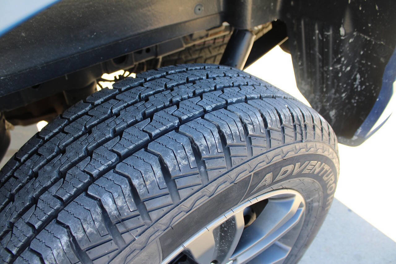 Used 2022 Ford F150 XLT w/ Equipment Group 302A High image 10