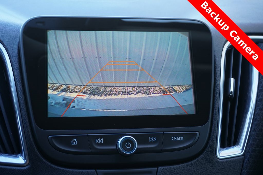 Used 2016 Chevrolet Malibu LT image 24