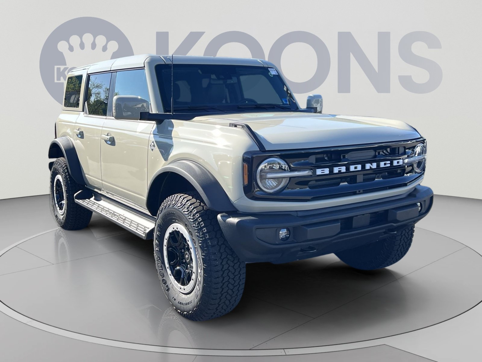 New 2025 Ford Bronco Outer Banks w/ Sasquatch Package AWD/4WD image 18