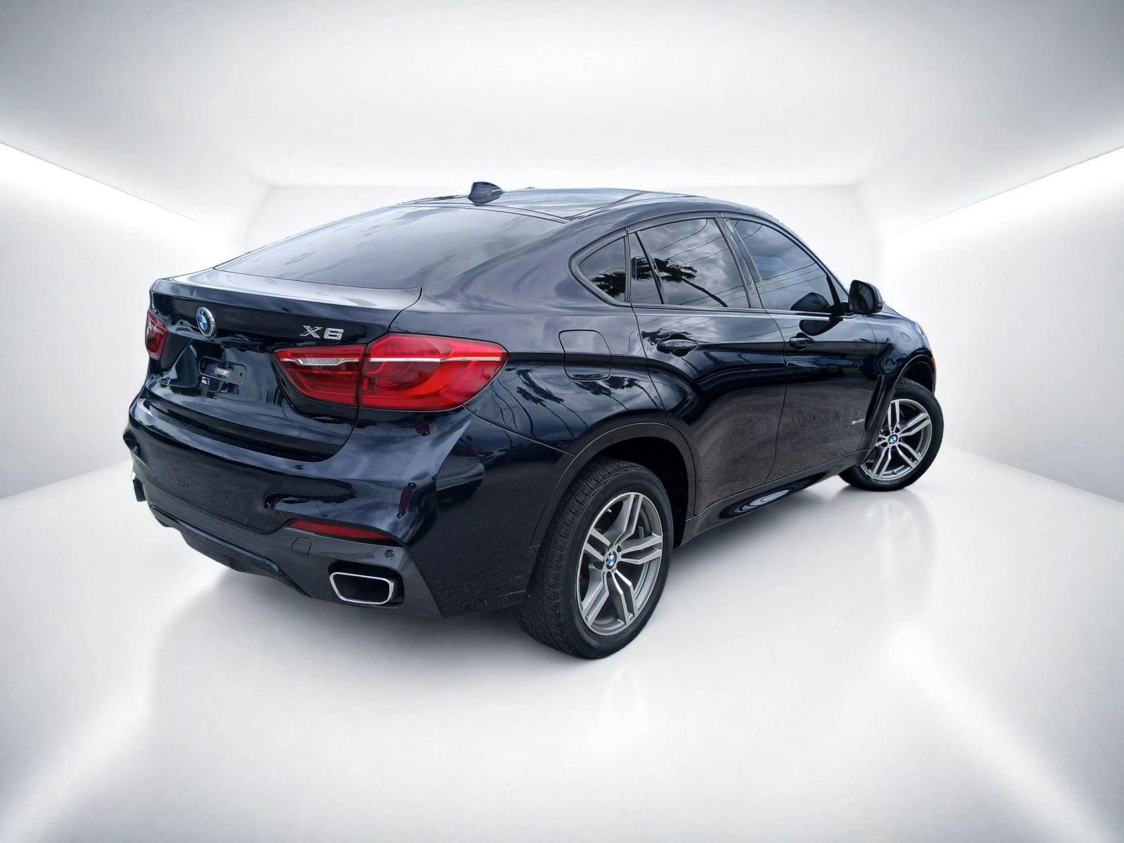 Used 2016 BMW X6 sDrive35i RWD image 6