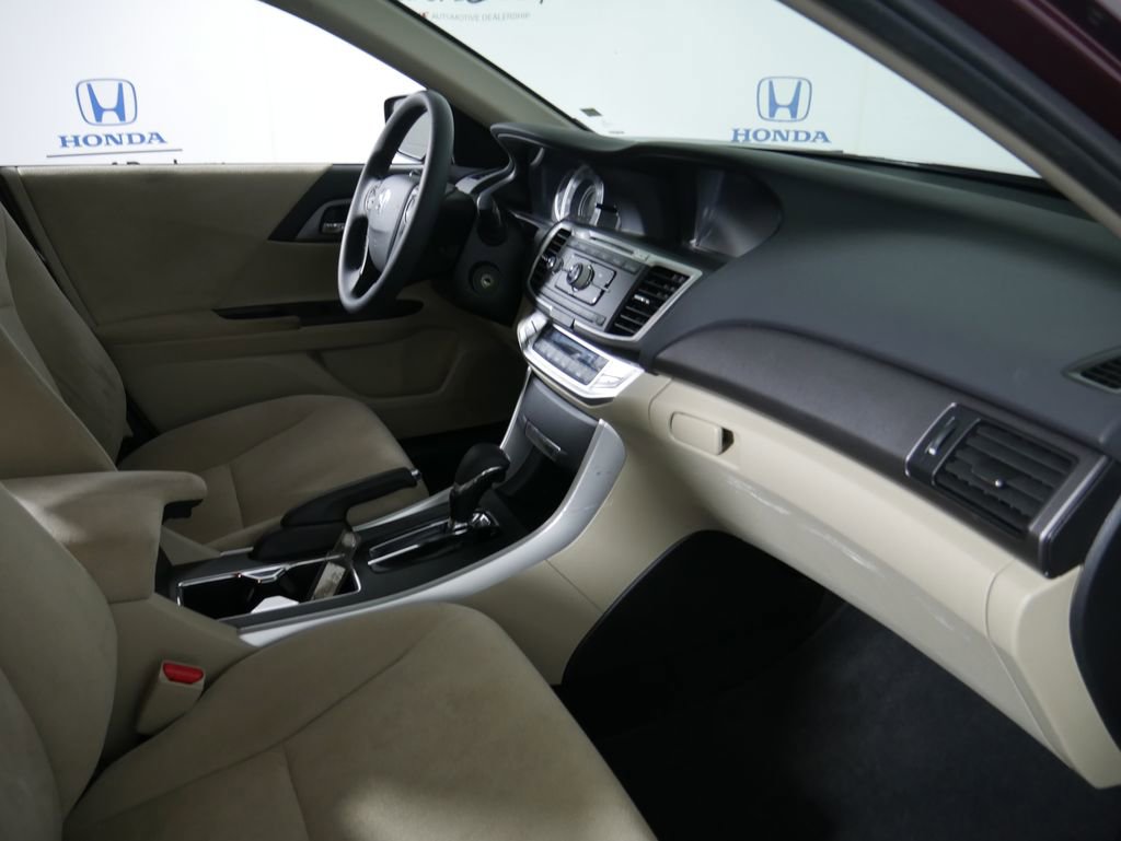 Used 2013 Honda Accord LX image 6