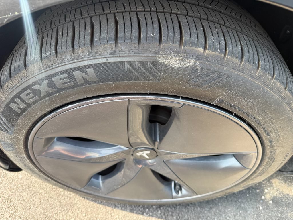 Used 2019 Tesla Model 3 Long Range RWD image 15