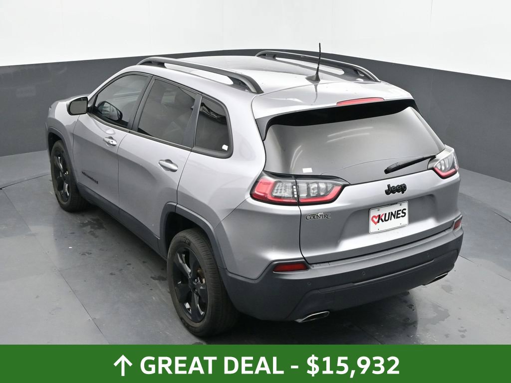 Used 2019 Jeep Cherokee Latitude Plus FWD image 23
