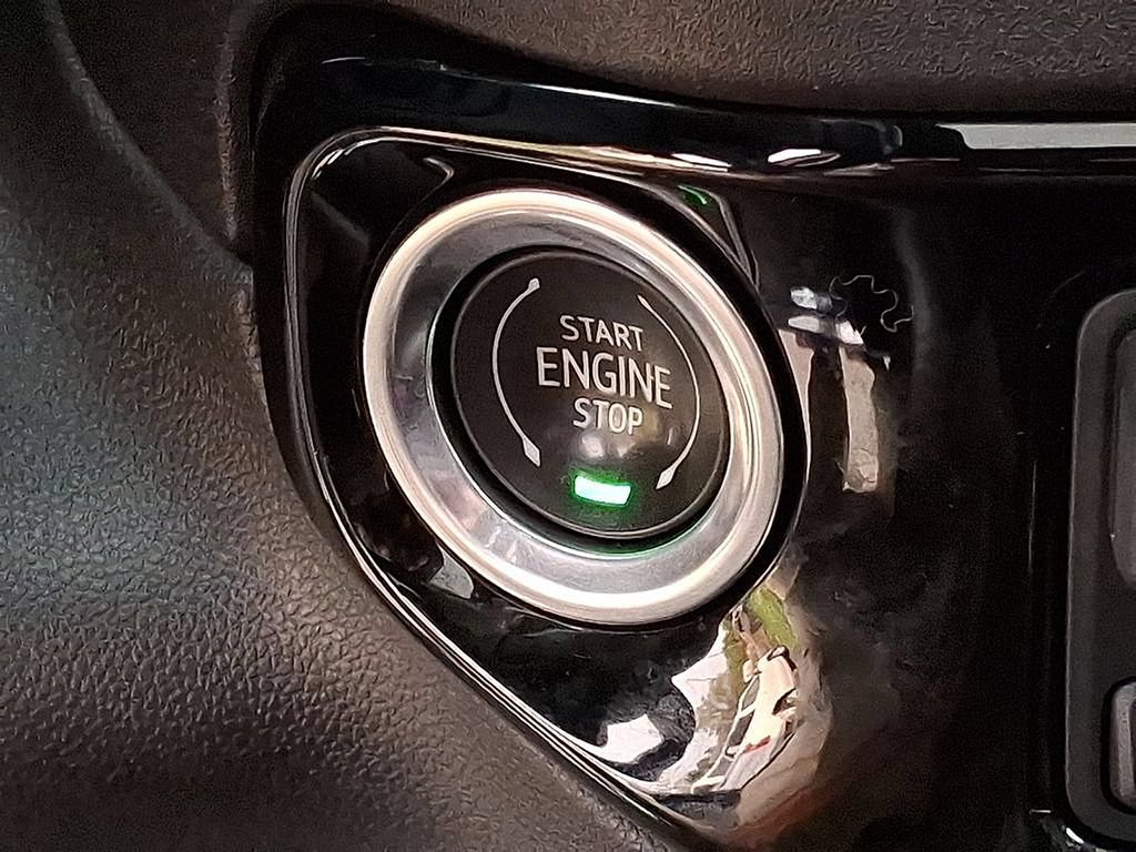 Used 2024 Chevrolet Silverado 3500 High Country w/ High Country Premium Package AWD/4WD image 18