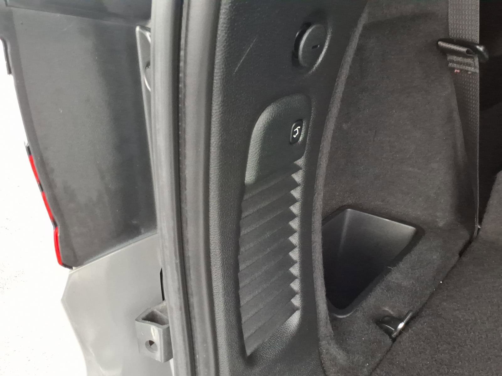 Used 2022 Dodge Durango GT image 7