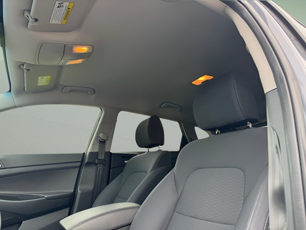 Used 2021 Hyundai Tucson SE w/ Cargo Package FWD image 19